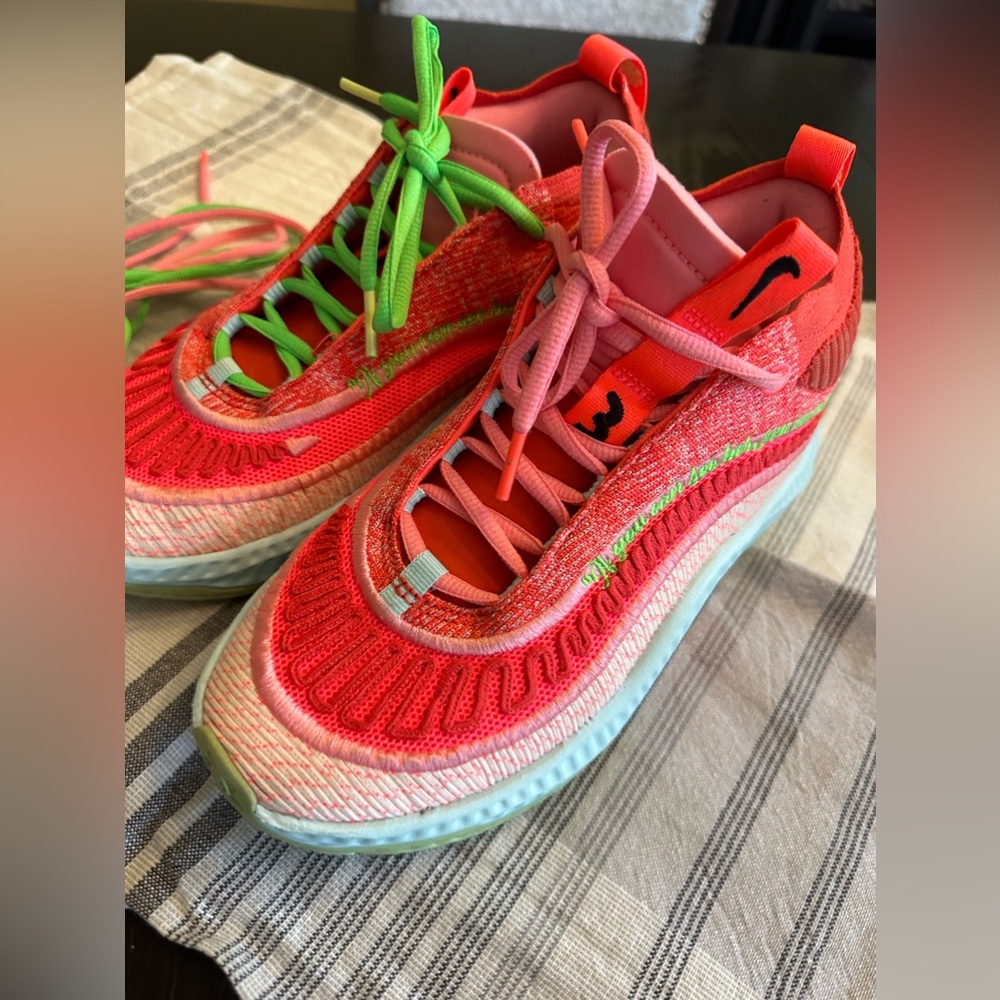 Nike Women's A'ja Wilson x Cosmic Unity 3 'Hot Punch Sneakers 7